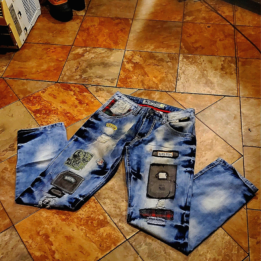 MENS nice Designer  jeans Extra SHARP........